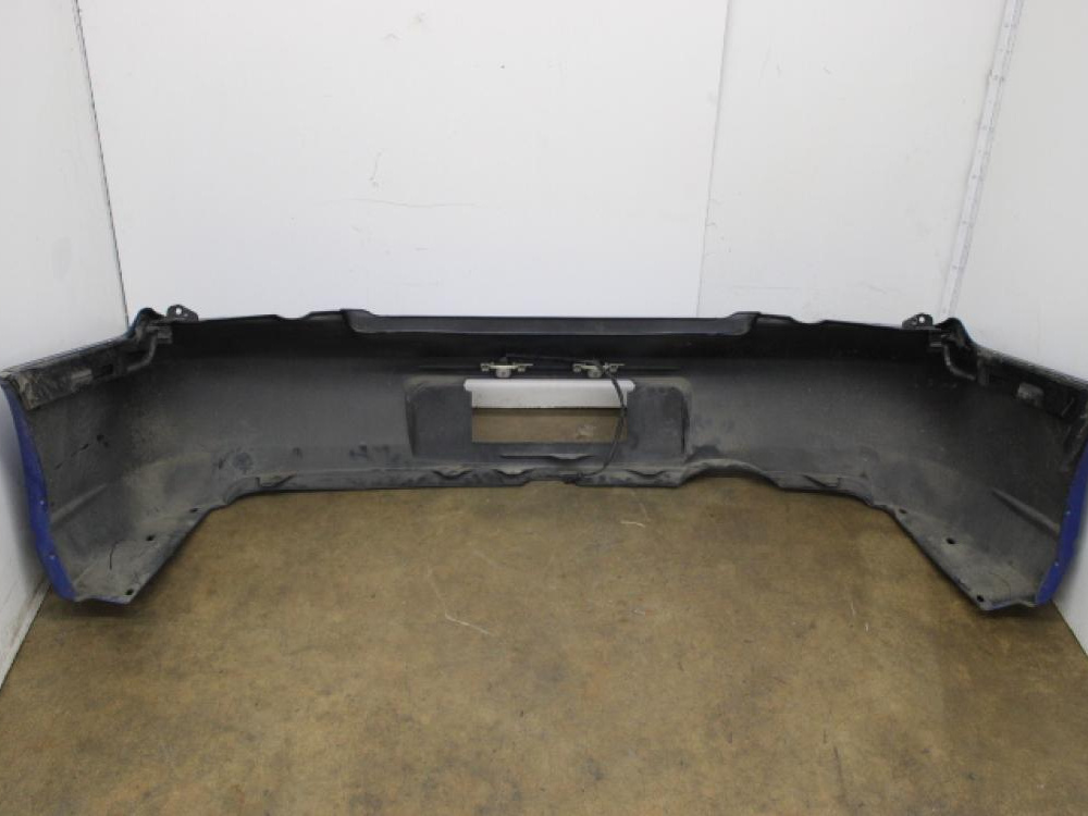 04-07 SUBARU WRX STI REAR BUMPER BLUE: Image 5
