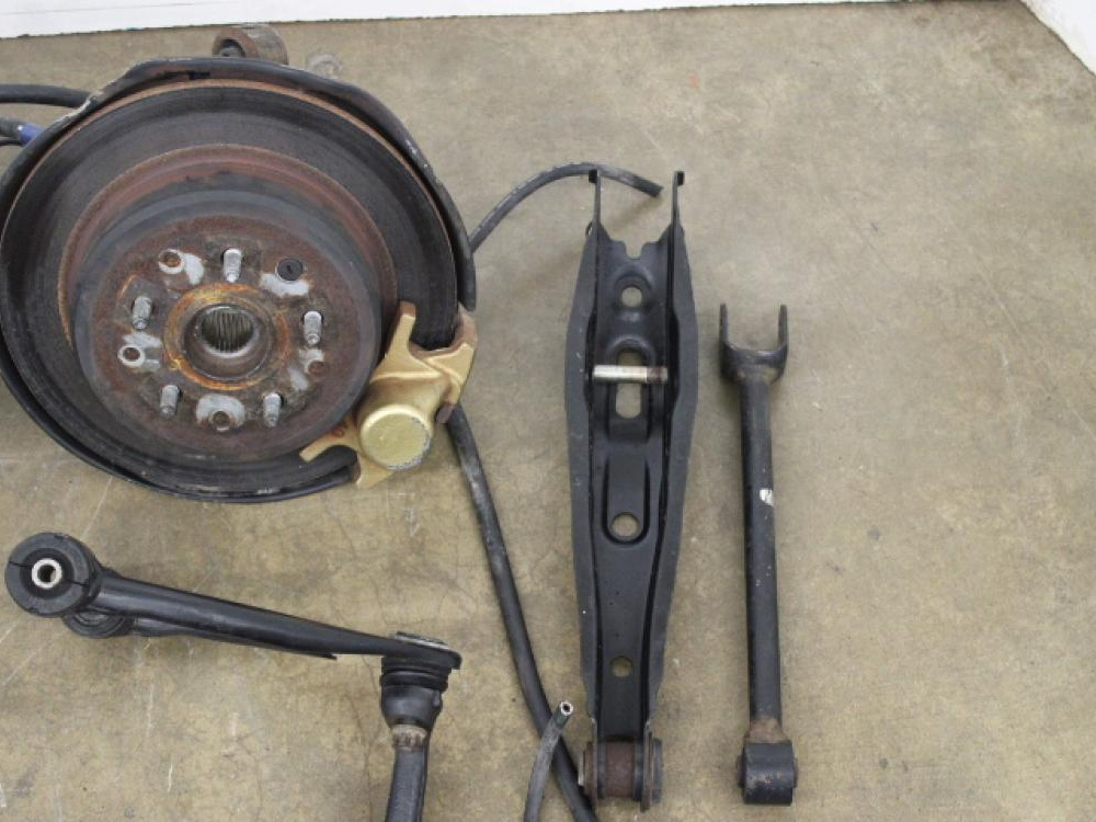 JDM 98-05 TOYOTA ALTEZZA  IS200 BRAKES, WHEEL HUB, BEARING,CALIPER, CONTROL ARMS, FRONT & REAR SUSPENSION: Image 5