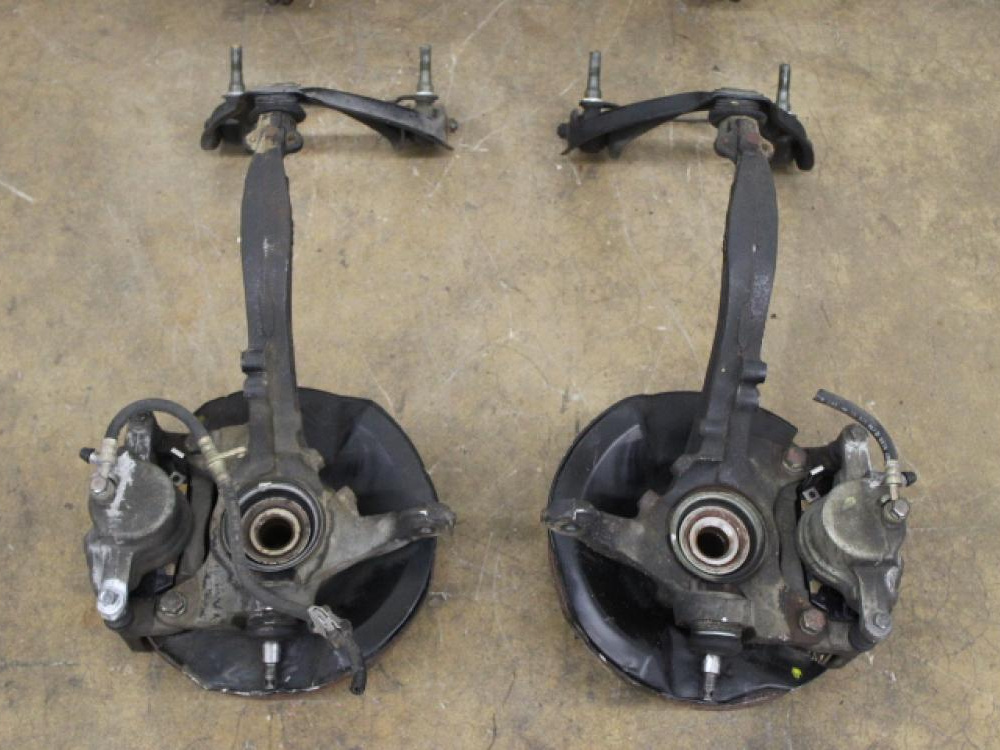 thumbnail image 2 of AM Autoparts Rear Left Brake Caliper W/ Bracket – 1994-2001 Acura Integra / 1992-2000 Honda Civic 2 of 5