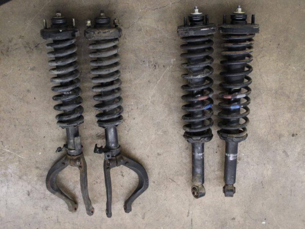 JDM 94–01 HONDA/ACURA INTEGRA DC2 SHOCK ABSORBERS: Image 2
