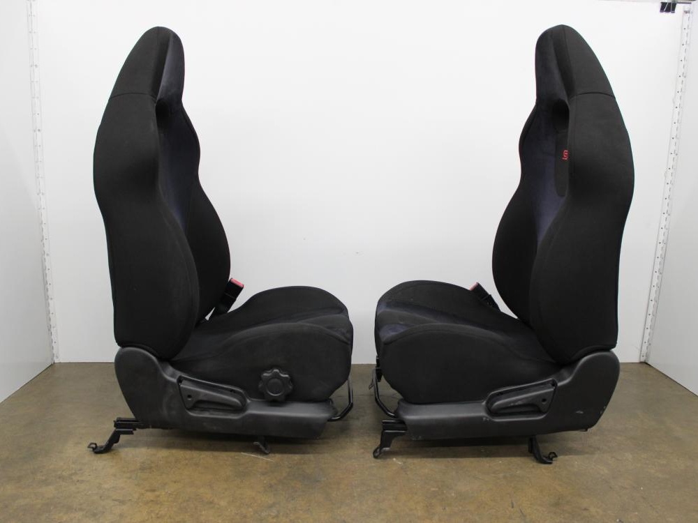JDM 2003-2008 SUBARU FORESTER SG9 STI FRONT AND REAR SEATS: Image 5