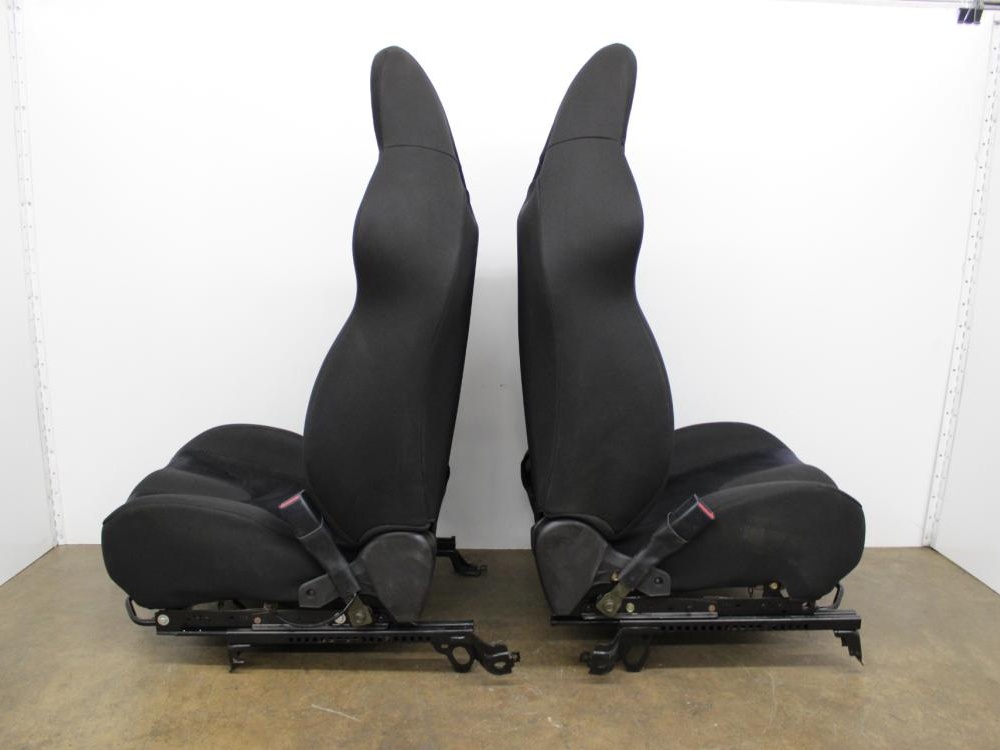 JDM 2003-2008 SUBARU FORESTER SG9 STI FRONT AND REAR SEATS: Image 8