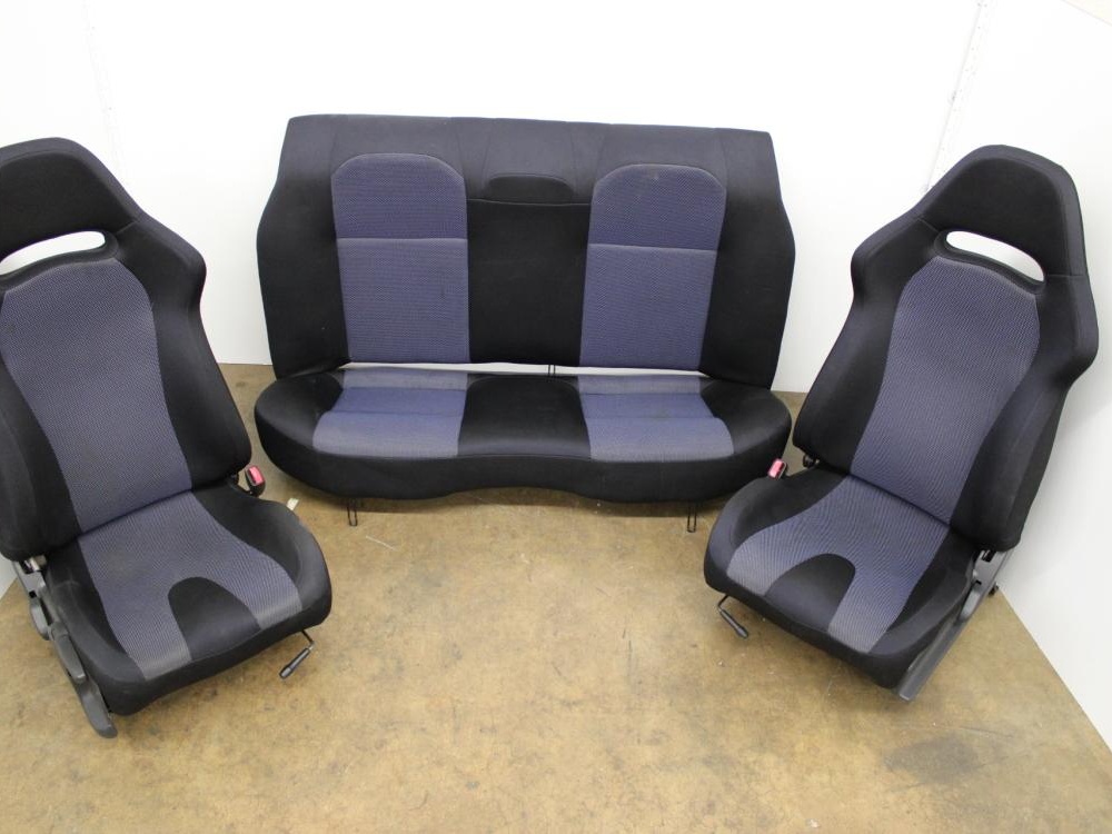 JDM SUBARU IMPREZA WRX BLACK AND NAVY BLUE CLOTH FRONT AND REAR SEATS: Image 10