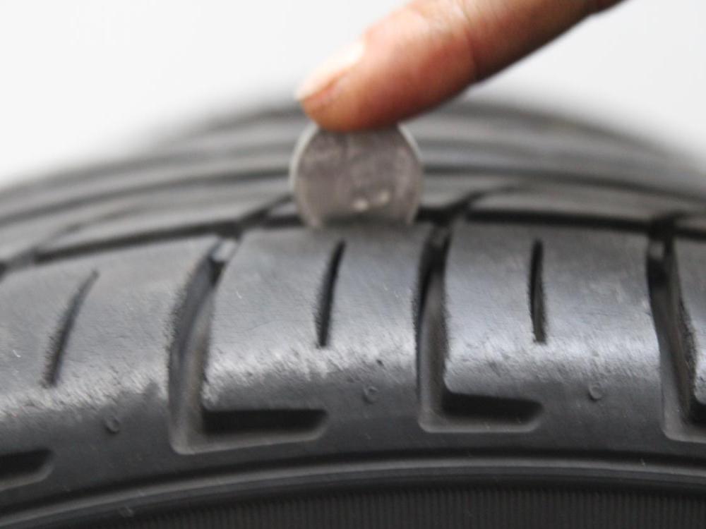 JDM 5X114.3 BOLT PATERN 18X8.5J RIMS + YOKOHAMA ECOS 245/40/R18 93W TIRES SET OF 4: Image 11