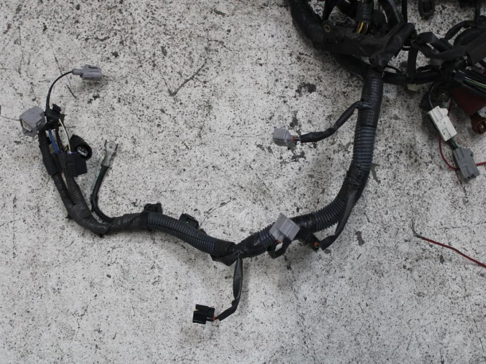 JDM 00-05 TOYOTA 2ZZ-GE WIRE HARNESS WITH ECU: Image 4