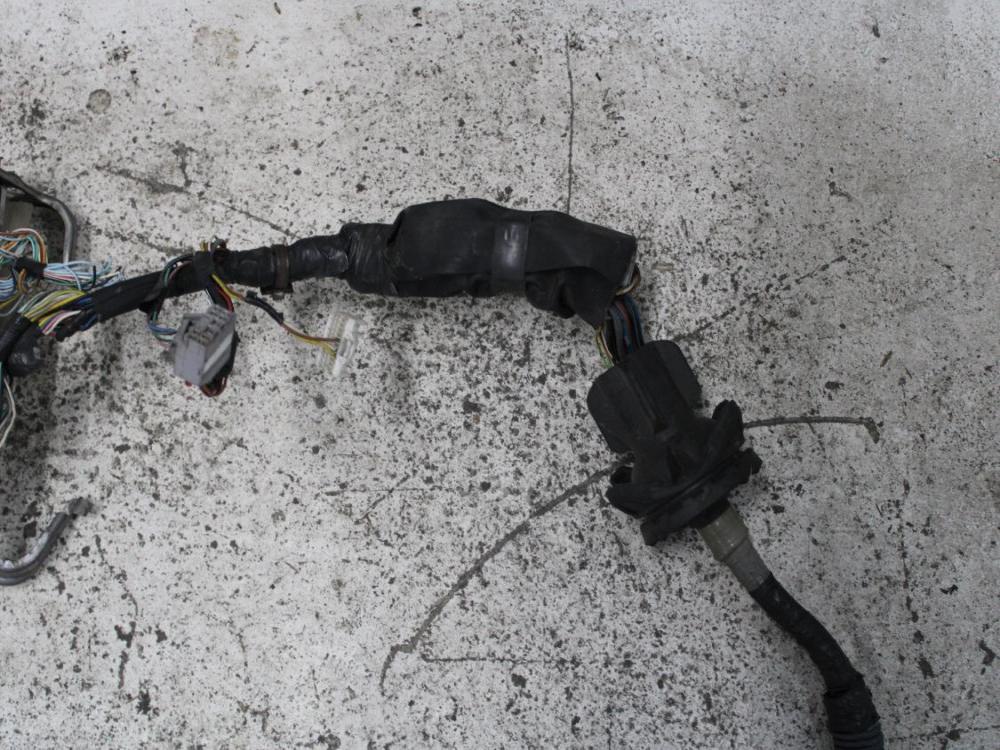 JDM 00-05 TOYOTA 2ZZ-GE WIRE HARNESS WITH ECU: Image 8