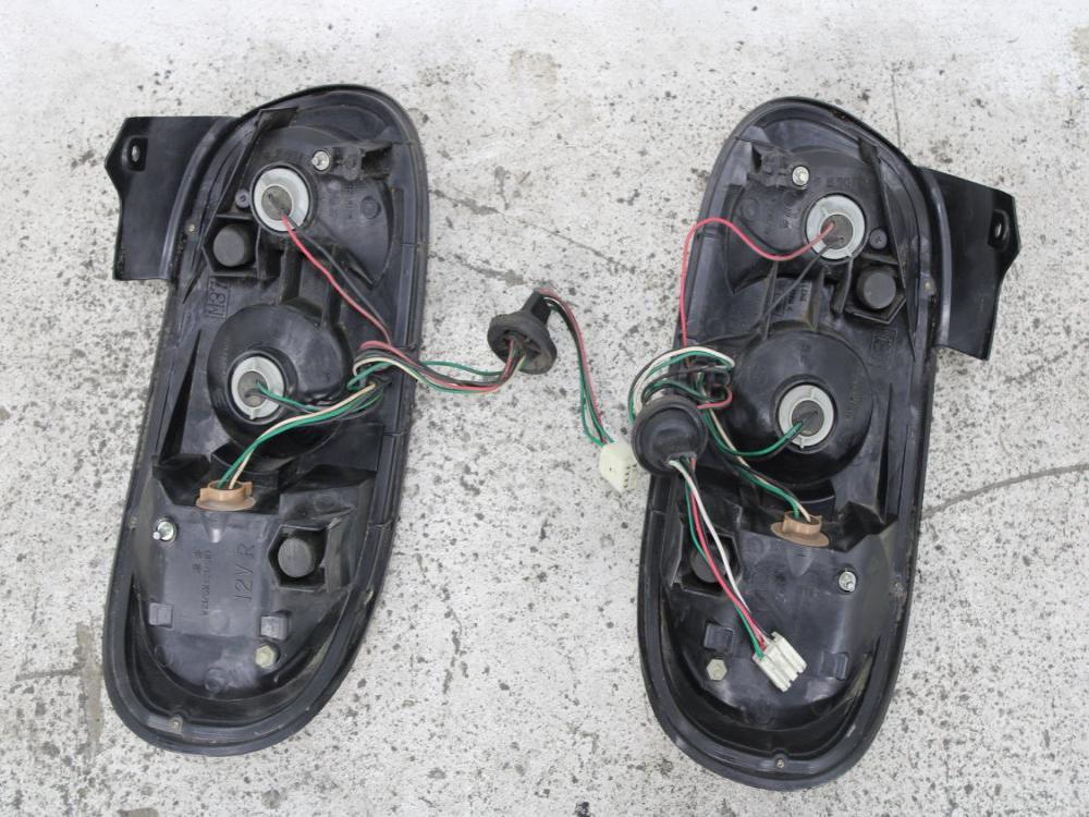 JDM 2001-2005 MAZDA MIATA MX-5 NB TAIL LIGHTS SET OF 2 RIGHT/LEFT: Image 5