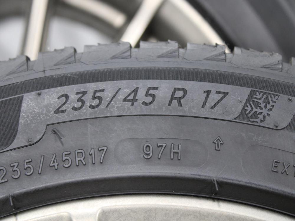 5X114.3 MICHELIN X-ICE + 235/45R17 SET OF 4 WINTER TIRES + WHEELS: Image 7