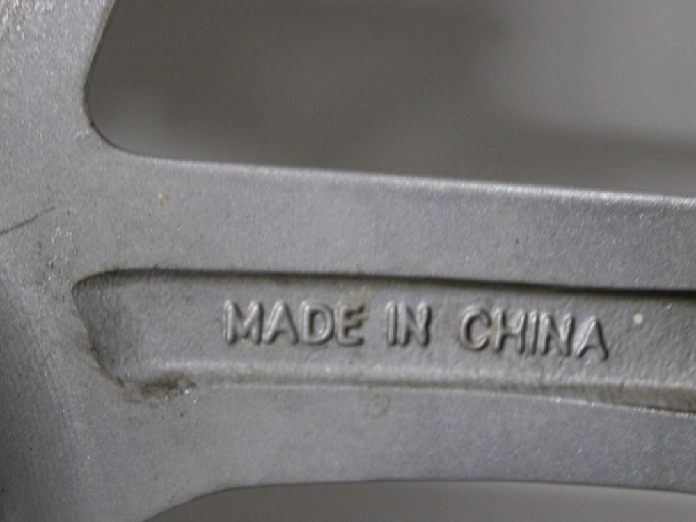 KYOHO 16X6.5 +38  5X114.3 YOKOHAMA 205-65R16 690 KG: Image 3