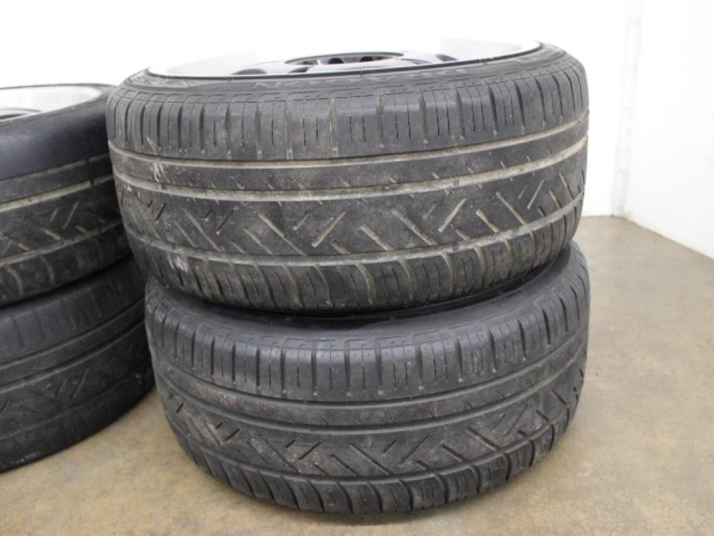 JDM WHEELS 18X8 +33 & 18X9 +38 DRAGON 225-40R18: Image 2