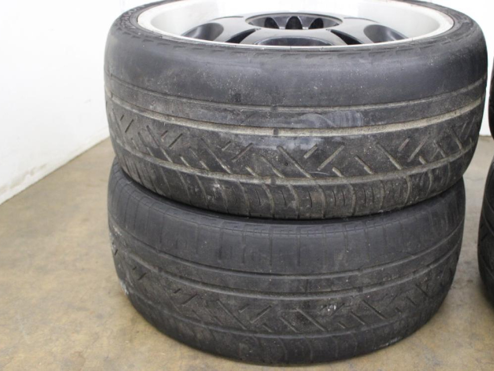 JDM WHEELS 18X8 +33 & 18X9 +38 DRAGON 225-40R18: Image 6