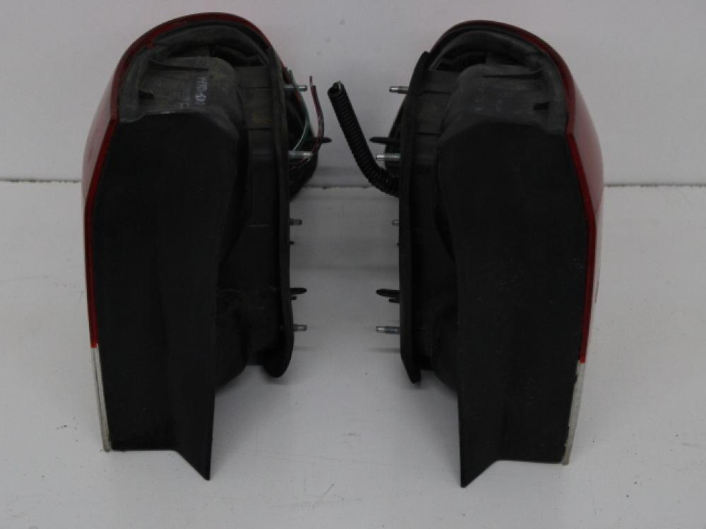JDM 92-96 ACURA EL TAIL LIGHTS: Image 1
