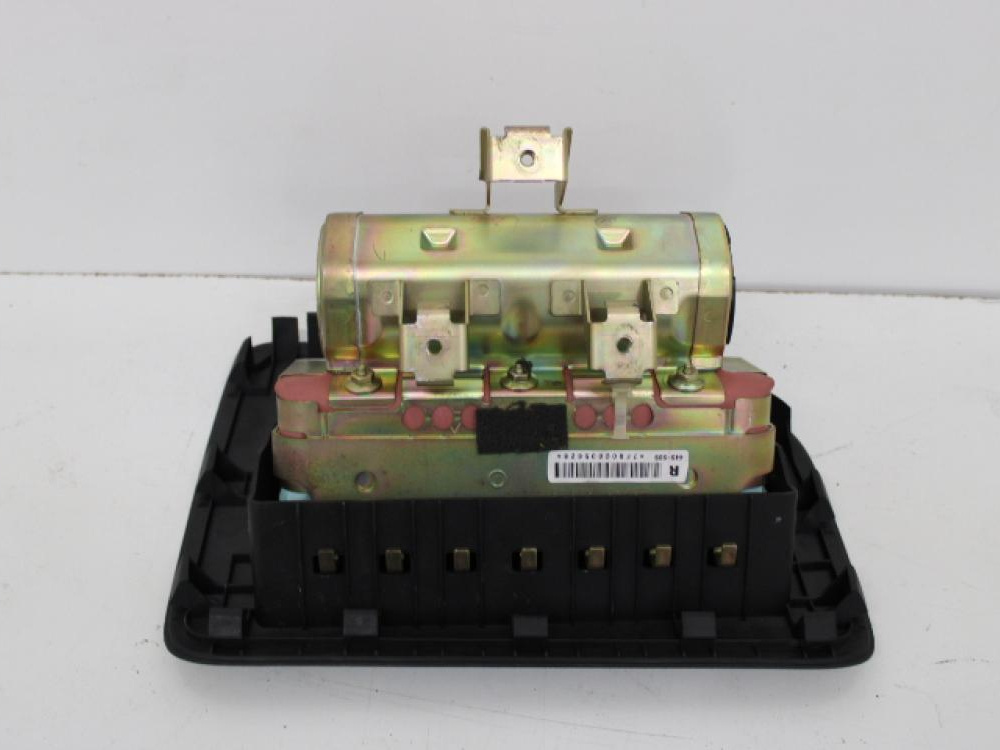 JDM 03-08 SUBARU FORESTER SG9 AIRBAG COVER W/AIR BAG FROM RIGHT HAND DRIVE CAR: Image 3