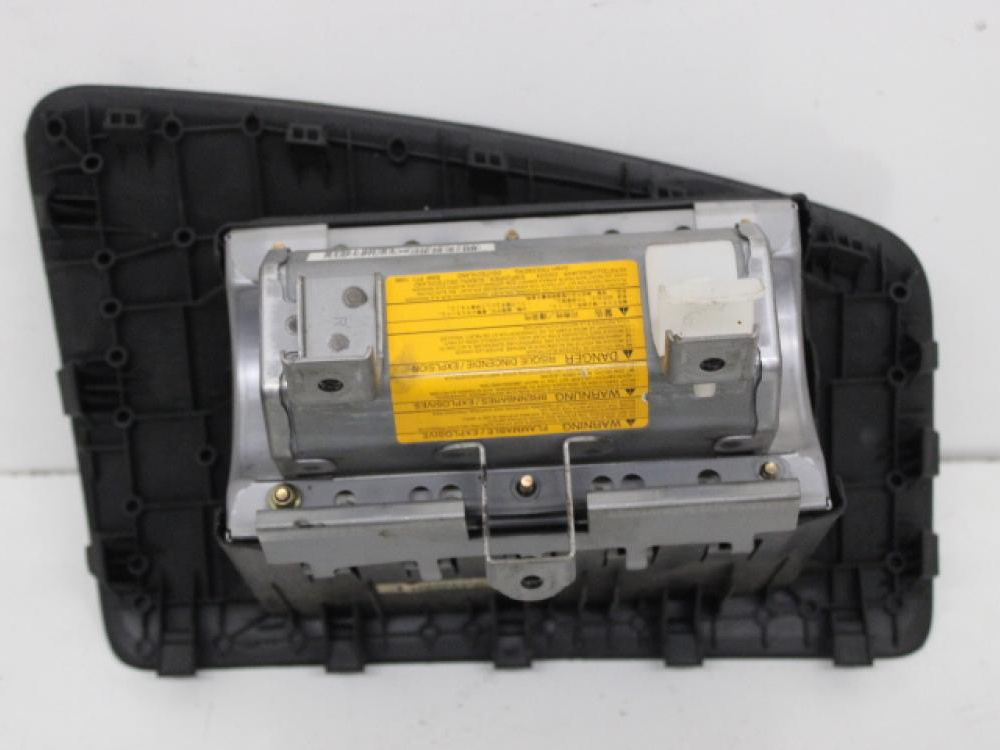 JDM 03-08 SUBARU FORESTER SG9 AIRBAG COVER W/AIR BAG FROM RIGHT HAND DRIVE CAR.: Image 1
