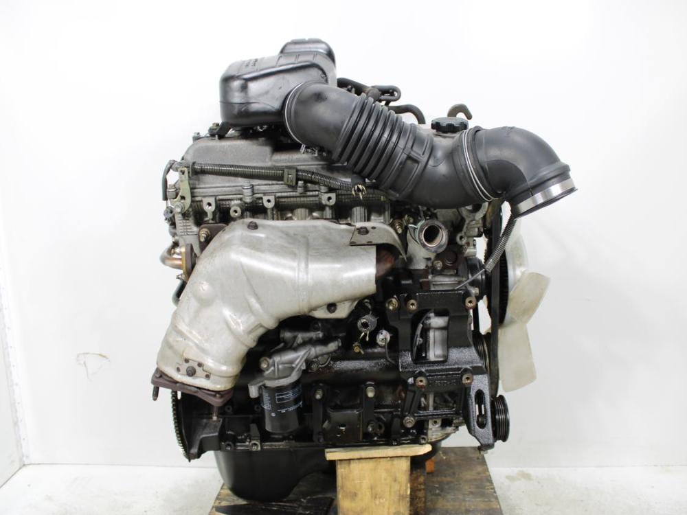 JDM 1995-2004 TOYOTA 4RUNNER, TACOMA, T100 3RZ-FE 2.7L DOHC 4 CYL COIL TYPE 4 PORT ENGINE: Image 9