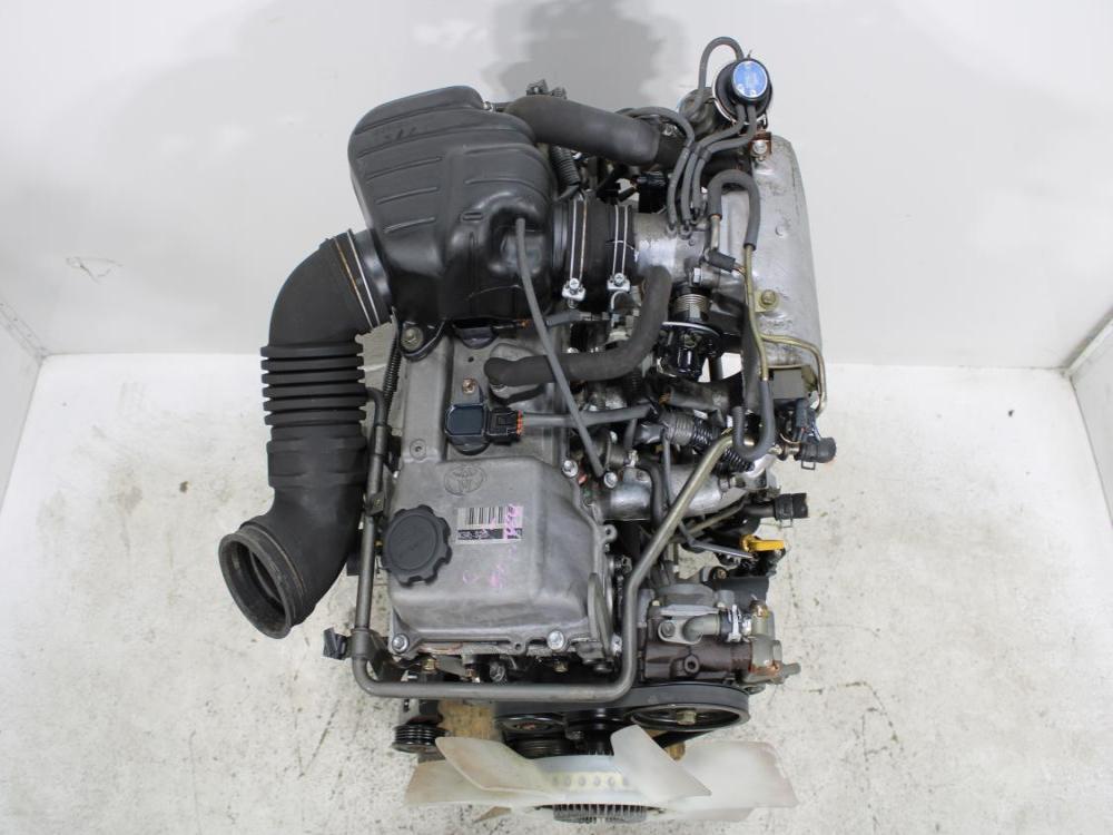 JDM 1995-2004 TOYOTA 4RUNNER, TACOMA, T100 3RZ-FE 2.7L DOHC 4 CYL COIL TYPE 4 PORT ENGINE: Image 2