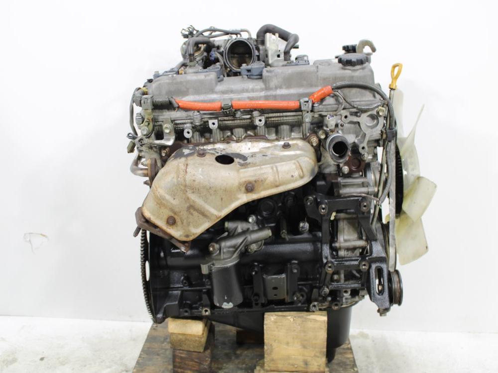 JDM 1995-2004 TOYOTA 4RUNNER, TACOMA, T100 3RZ-FE 2.7L DOHC 4 CYL COIL TYPE 4 PORT ENGINE: Image 10