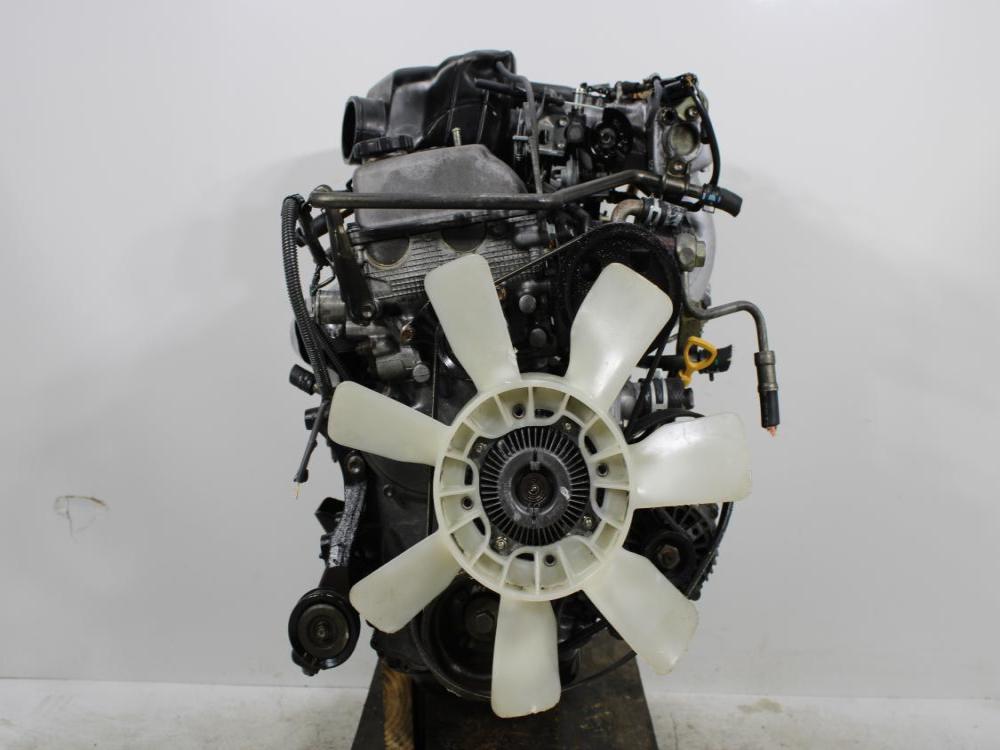 JDM 1995-2004 TOYOTA 4RUNNER, TACOMA, T100 3RZ-FE 2.7L DOHC 4 CYL COIL TYPE 4 PORT ENGINE: Image 3