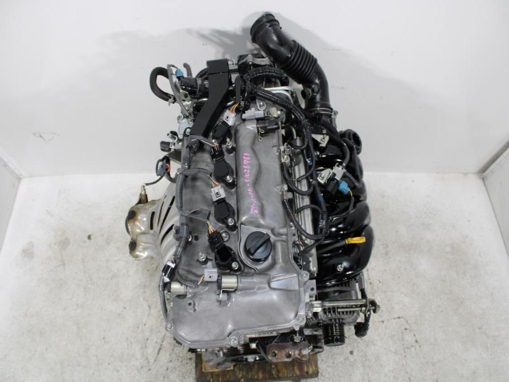 JDM 2014-2019 TOYOTA COROLLA 2ZR-FAE 1.8L 4CYL VVTi WITH VALVEMATIC ENGINE: Image 4