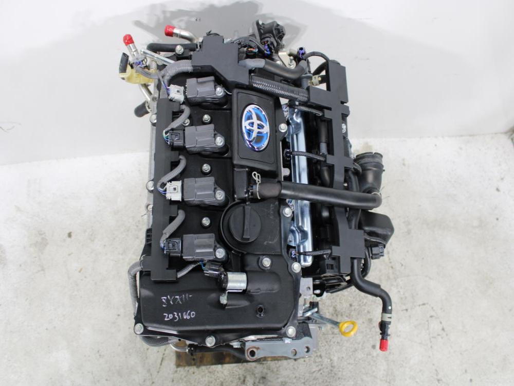 JDM 2016-2021 TOYOTA PRIUS 2ZR-FXE 4TH GEN 1.8L DOHC 4CYL HYBRID ENGINE : Image 1