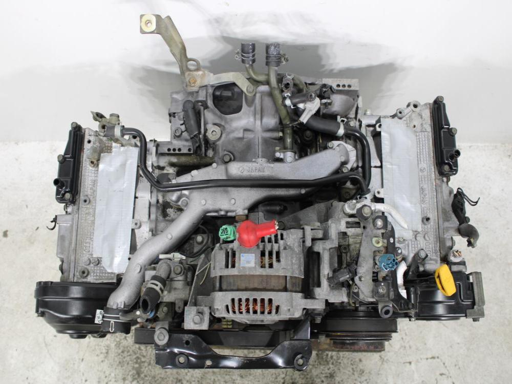 JDM 2002-2005 SUBARU IMPREZA WRX EJ205 2.0L DOHC TURBO NON-AVCS HEAD & BLOCK ENGINE: Image 1