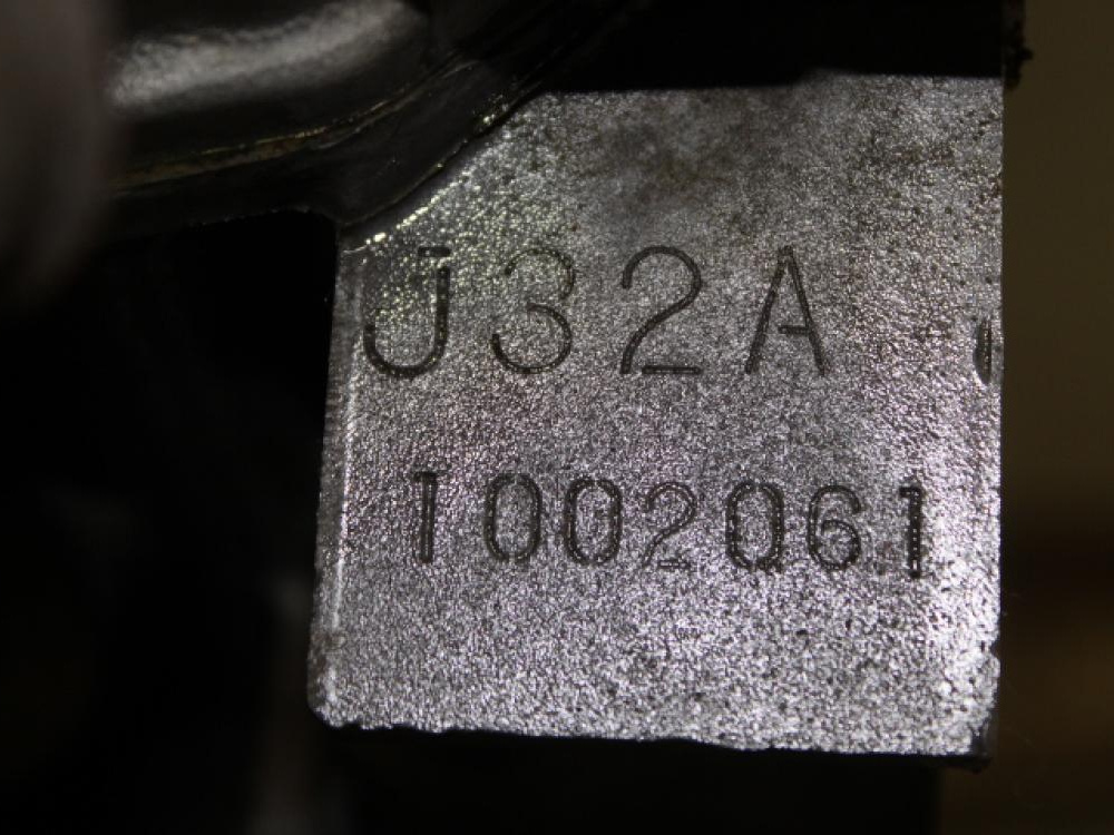 JDM 1999-2003 ACURA TL (Base Model) J32A 3.2L V6 SOHC VTEC ENGINE : Image 10