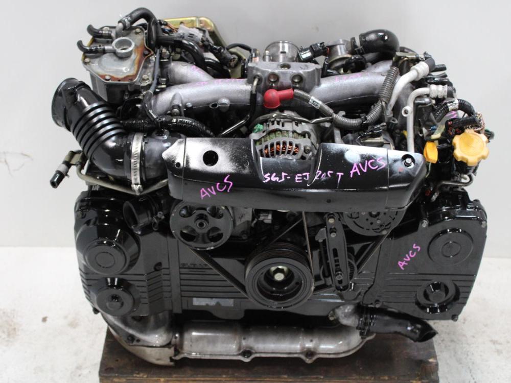 JDM 2002-2005 SUBARU IMPREZA WRX EJ205 2.0L DOHC TURBO AVCS ENGINE: Image 1