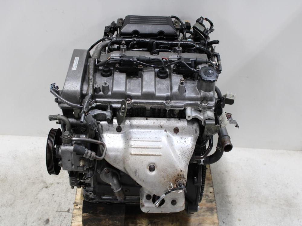 JDM 1997-2001 MAZDA PROTAGE FS 2.0L 4 CYLINDER ENGINE: Image 2