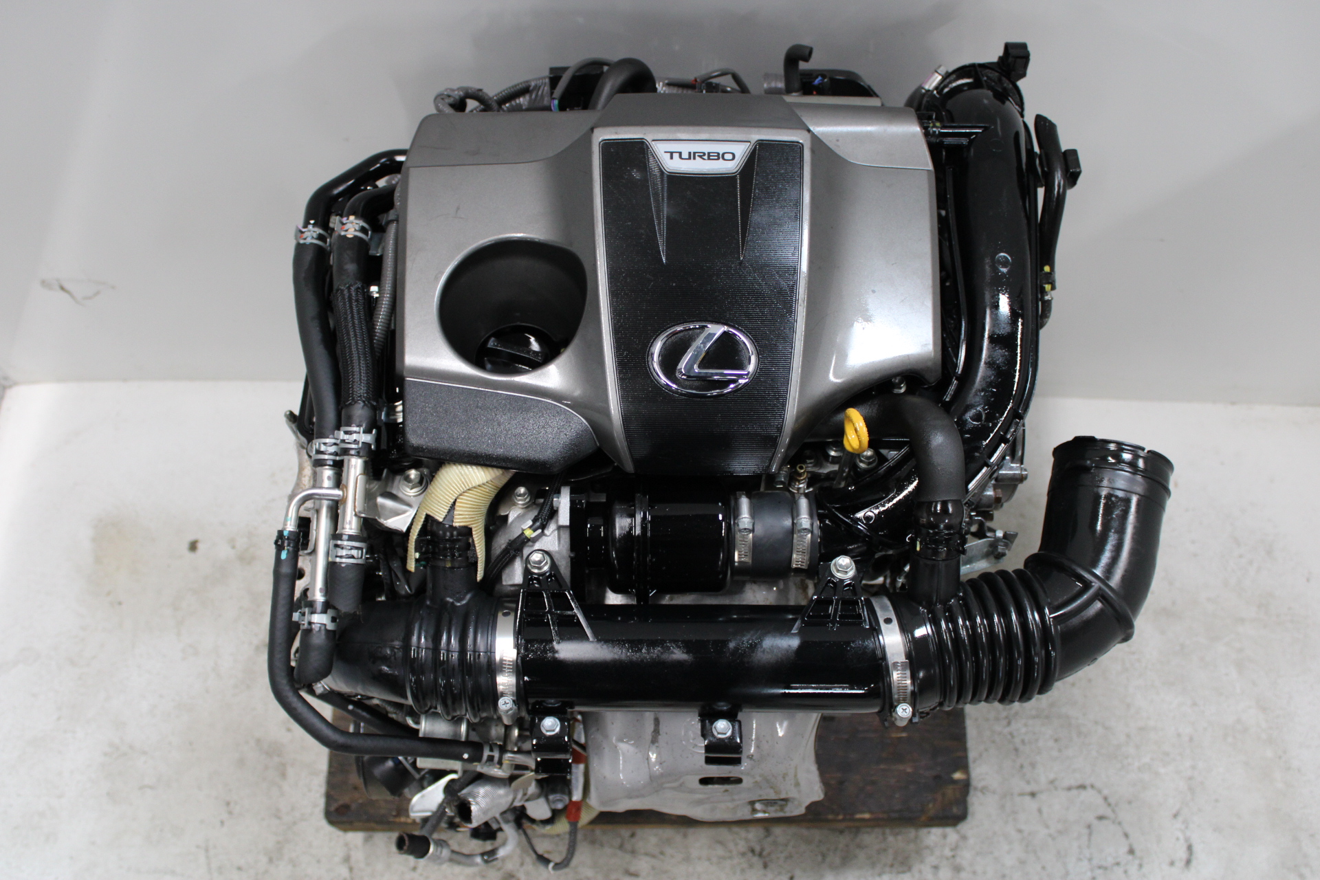 8AR-FTS NX200T, NX300 2.0L TURBO ENGINE