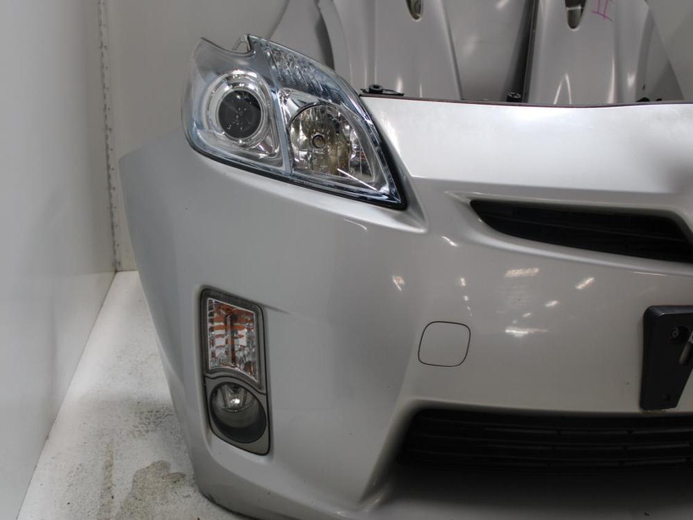 JDM 2010-2015 TOYOTA PRIUS FRONT END NOSE CUT CONVERSION: Image 5