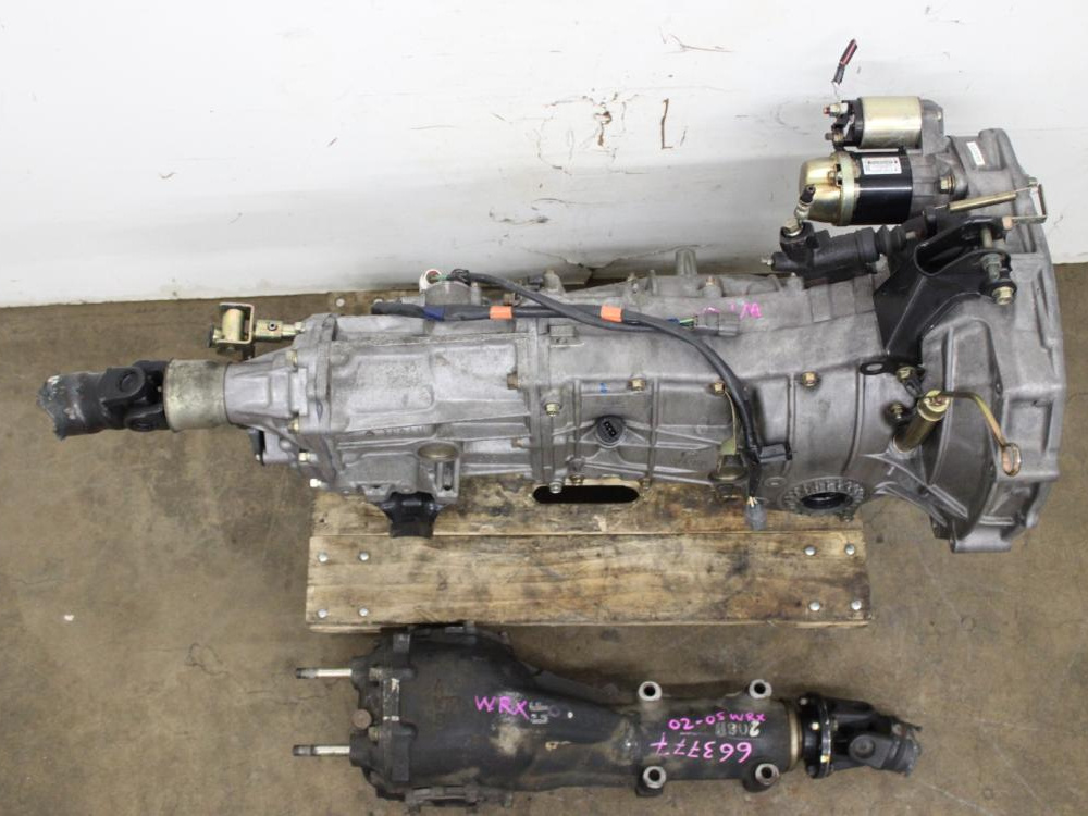 JDM 2002-2005 Subaru Impreza WRX 5speed Manual Transmission With Differential: Image 1
