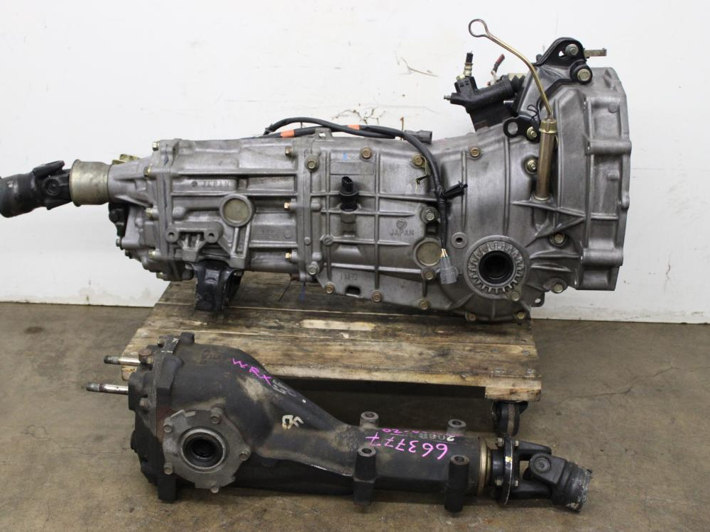 JDM 2002-2005 Subaru Impreza WRX 5speed Manual Transmission With Differential: Image 3