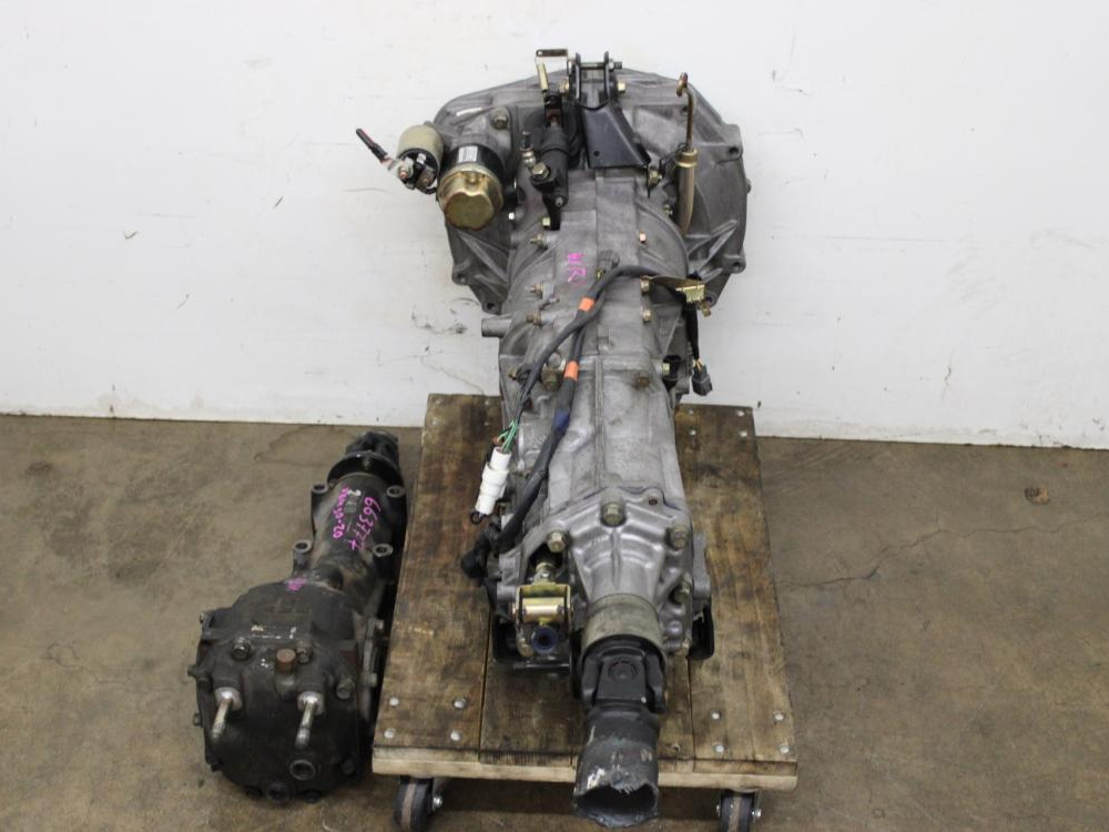 JDM 2002-2005 Subaru Impreza WRX 5speed Manual Transmission With Differential: Image 11
