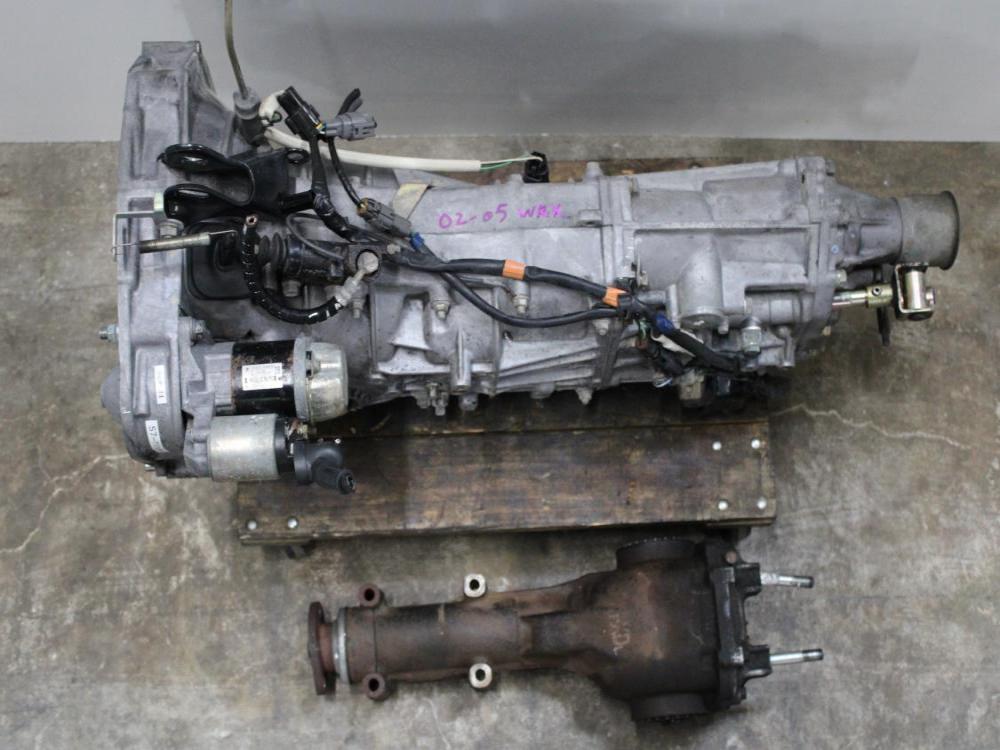 JDM 2002-2005 SUBARU IMPREZA WRX 5SPEED AWD M/T WITH REAR DIFFERENTIAL: Image 1