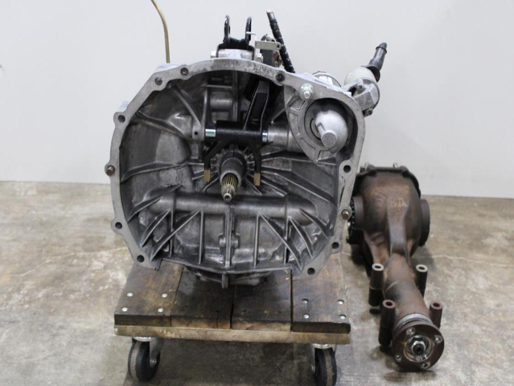 JDM 2002-2005 SUBARU IMPREZA WRX 5SPEED AWD M/T WITH REAR DIFFERENTIAL: Image 6