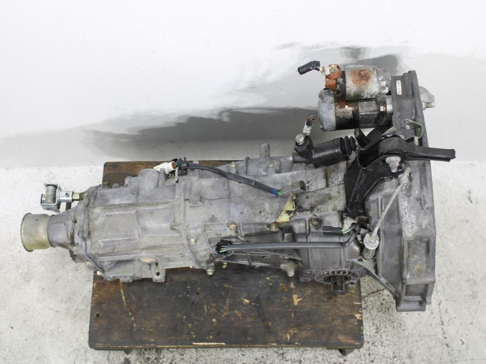 JDM 2001-2005 SUBARU LEGACY GT. 5SPEED MANUAL TRANSMISSION : Image 4