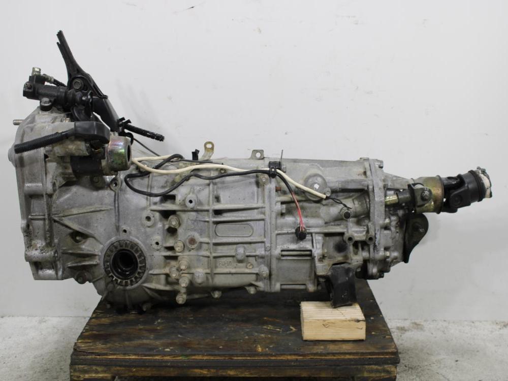 JDM 2005-2006 SUBARU LEGACY EJ203 2.0L SOHC AWD 5 SPEED MANUAL TRANSMISSION: Image 3