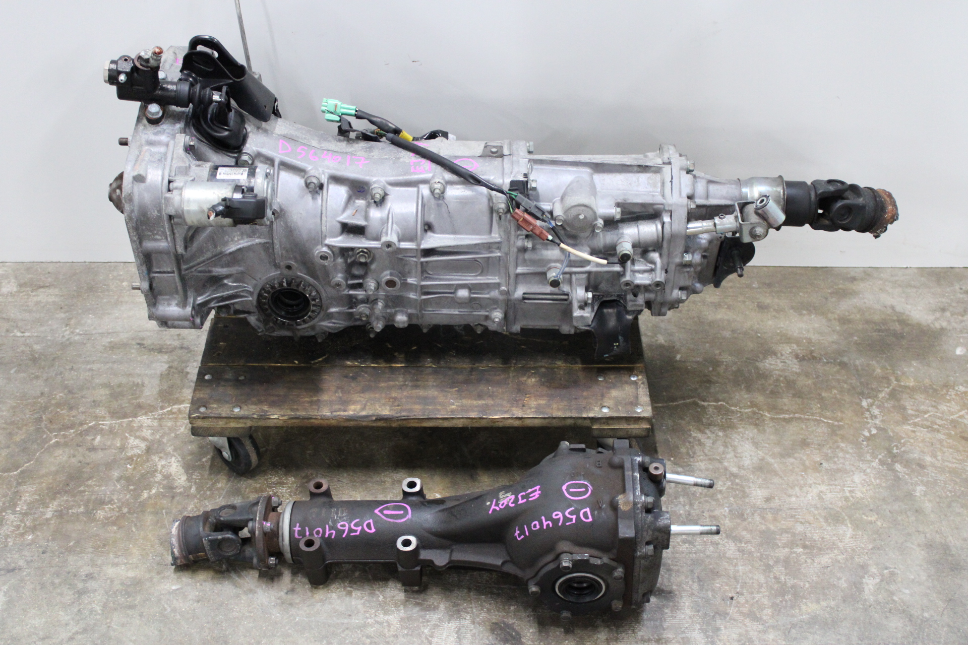 jdm-2008-2014-subaru-impreza-wrx-turbo-5-speed-awd-manual-transmission