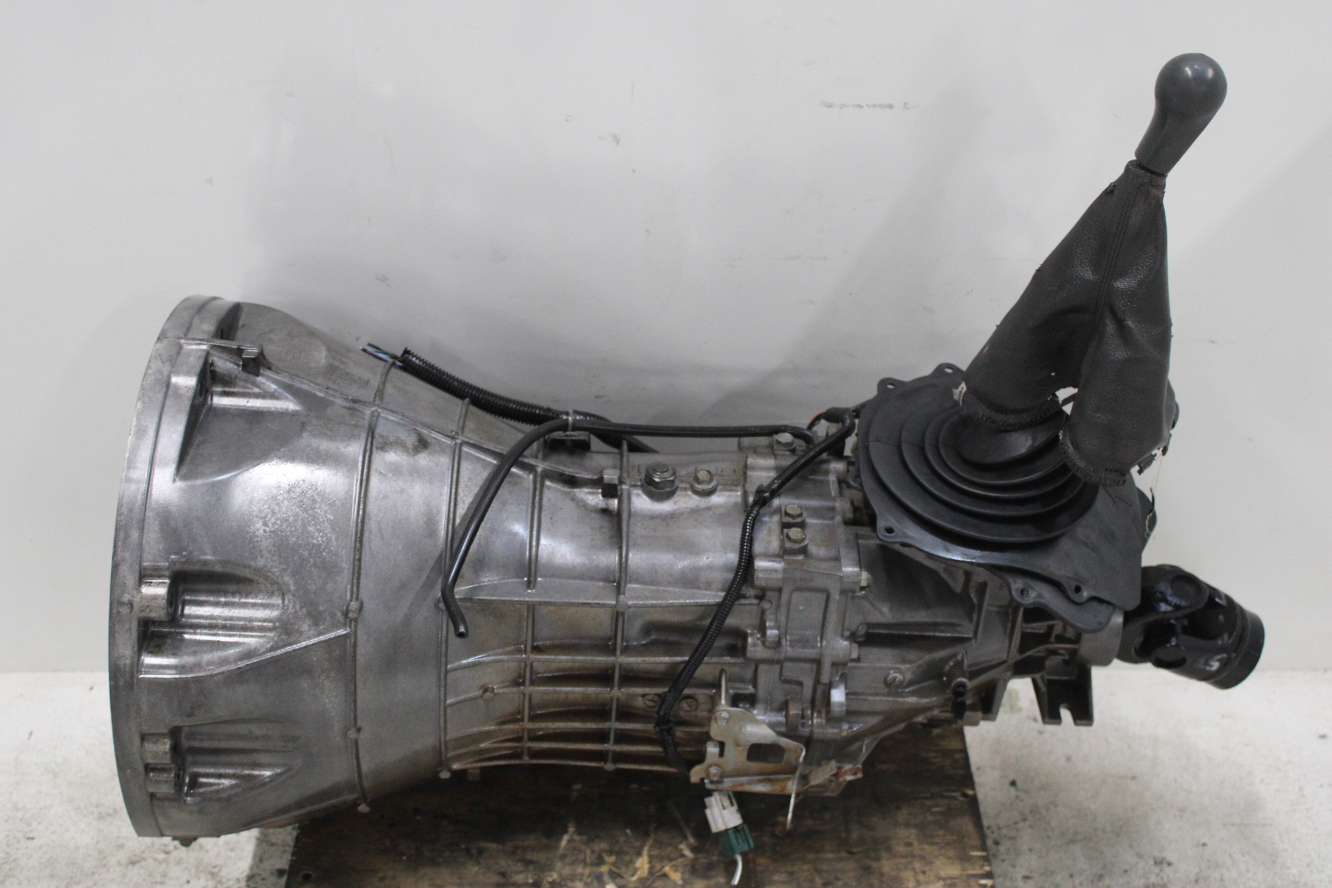 JDM 2005-2008 NISSAN PATHFINDER, XTERRA VQ40DE 4.0L V6 2WD 6SPEED